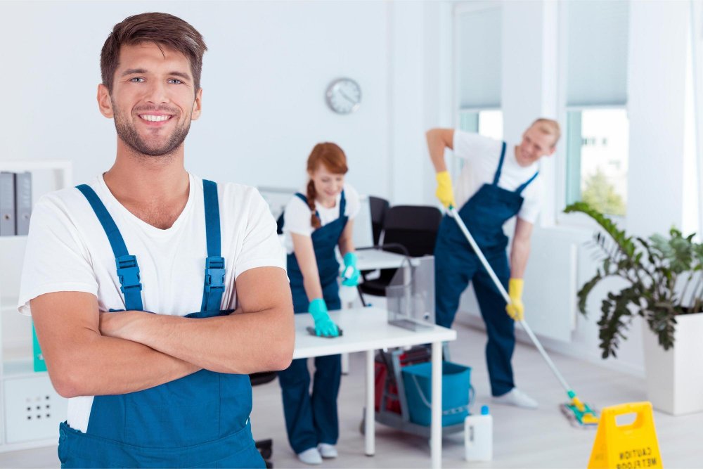 Cleaning services 6.1 - Lightcroft FM LTD - Home